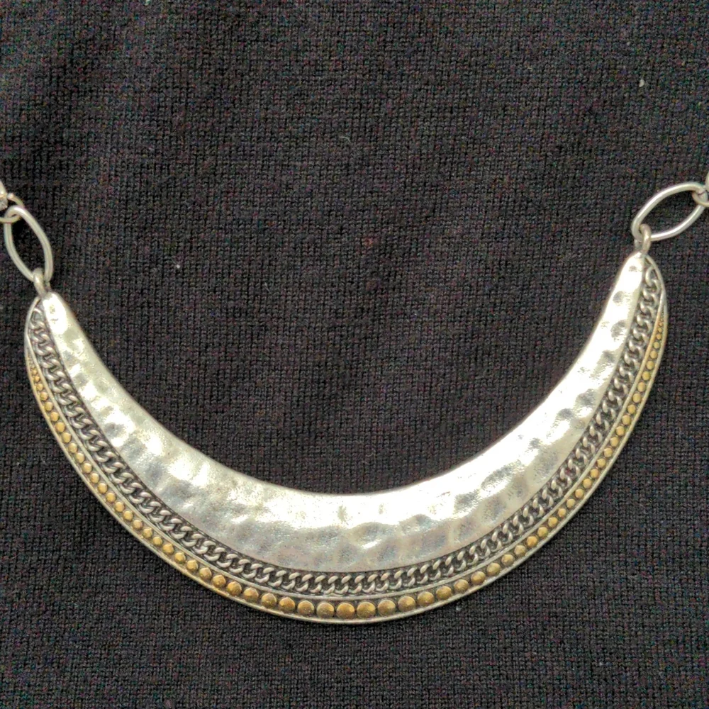Necklace - Picture 2 of 4
